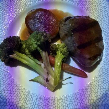 Le Petit Chef - Sirloin - Dinner Theater Near Me - Clayton, Missouri