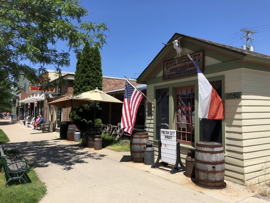Hotel Hickman Chuckwagon BBQ by null