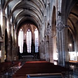 Sanctuaire Saint Bonaventure - Inside