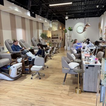 Blooming Nail and Spa - Beautiful new nail salon in Vienna! - Skin Care Near Me - Vienna, Virginia Blooming Nail and Spa - Beautiful new nail salon in Vienna! - Skin Care Near Me - Vienna, Virginia