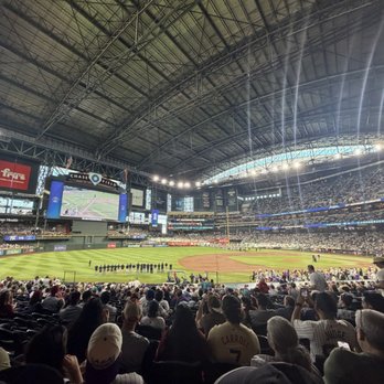 Chase Field - Stadiums & Arenas Near Me - Phoenix, Arizona