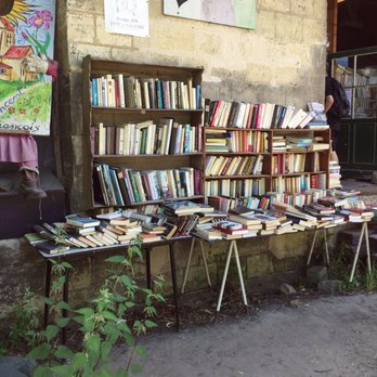 La Caverne aux Livres - Bookstores Near Me - Auvers-Sur-Oise, 95 La Caverne aux Livres - Bookstores Near Me - Auvers-Sur-Oise, 95