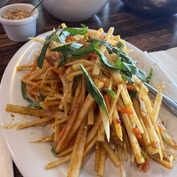 Kunga Kitchen - PAPAYA SALAD - Asian Fusion Near Me - Hicksville, New York
