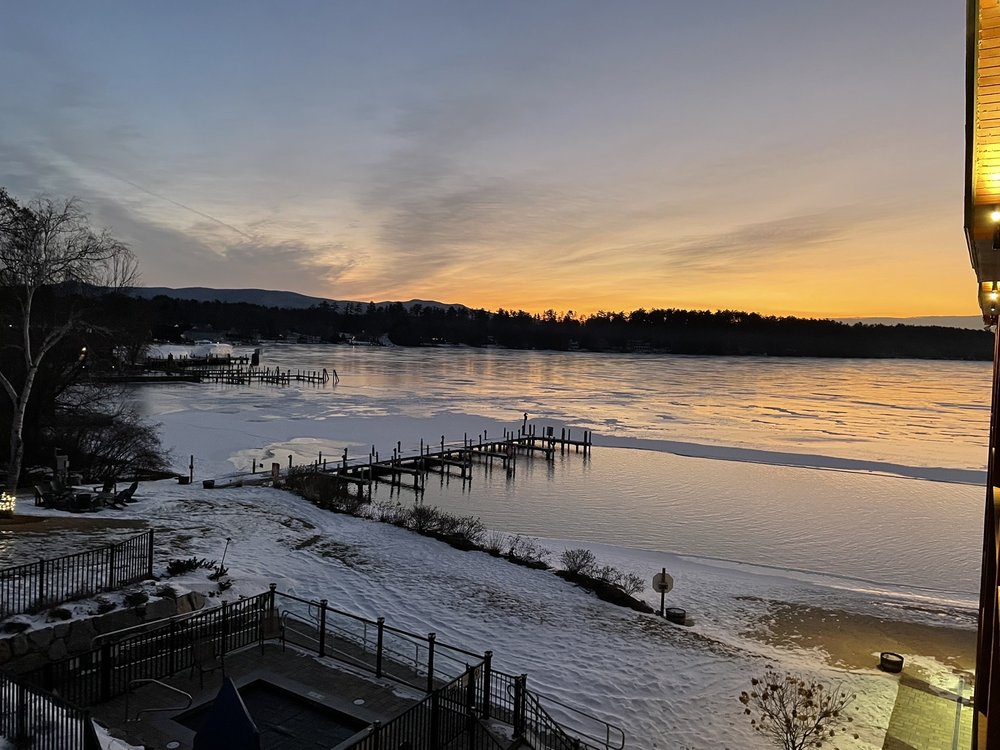 CENTER HARBOR INN Updated September 2024 52 Photos & 22 Reviews