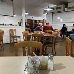 Carshon's - Dining room