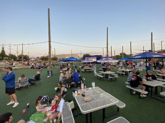 9 Mile Garden by null