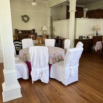 Laura's Tea Room - Tea Rooms Near Me - Ridgeway, South Carolina Laura's Tea Room - Tea Rooms Near Me - Ridgeway, South Carolina