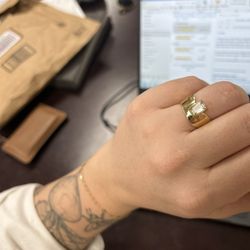 Lady Jones - Ring
