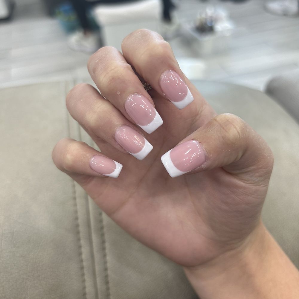 Glamicure - Nail Salons Near Me - Los Angeles, California Glamicure - Nail Salons Near Me - Los Angeles, California