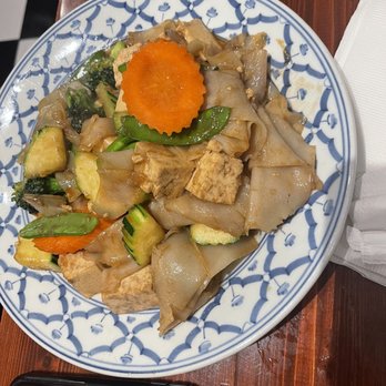 Binto Thai - Thai Near Me - Naples, Florida Binto Thai - Thai Near Me - Naples, Florida