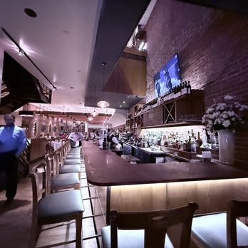 Trattoria Trecolori - First floor dining and the bar - Italian Near Me - New York, New York Trattoria Trecolori - First floor dining and the bar - Italian Near Me - New York, New York