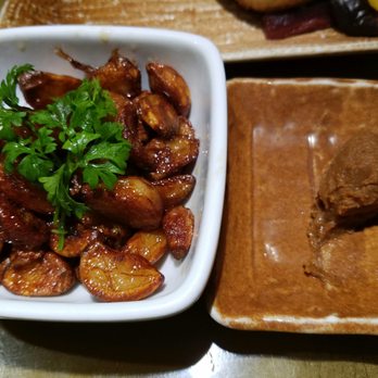 Ojiya - Galric cloves sauteed and dipped in this paste.  This was good but a little dry on the paste. - Japanese Near Me - Torrance, California