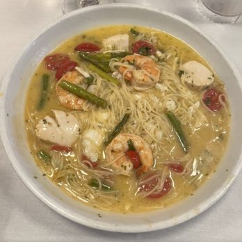 Blue Water Cafe - Seafood scampi (needed to order a side of garlic bread...they really should just add a couple pieces) - Seafood Near Me - Haven Beach, New Jersey