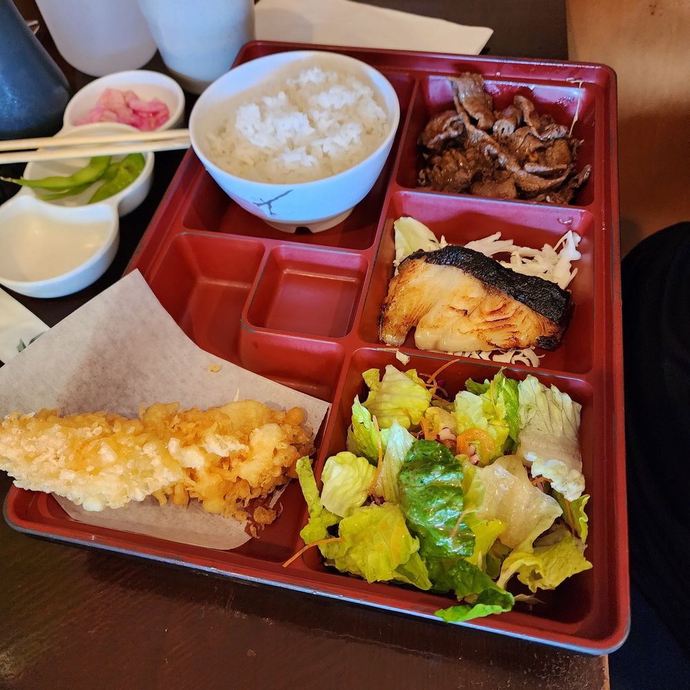 Kikuya - Miso butterfish Teri beef lunch box - Japanese Near Me - Honolulu, Hawaii Kikuya - Miso butterfish Teri beef lunch box - Japanese Near Me - Honolulu, Hawaii