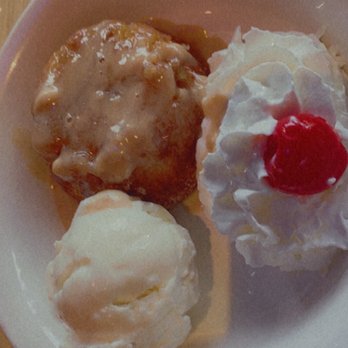 Canoe House - Pineapple Upside Down Cake - Hawaiian Near Me - South Pasadena, California Canoe House - Pineapple Upside Down Cake - Hawaiian Near Me - South Pasadena, California