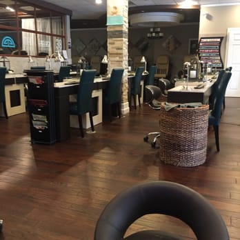 Lee Spa Nails - It's a big salon! I love that I can get an adult beverage too! - Nail Salons Near Me - Durham, North Carolina Lee Spa Nails - It's a big salon! I love that I can get an adult beverage too! - Nail Salons Near Me - Durham, North Carolina