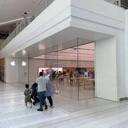 Apple Mall of America