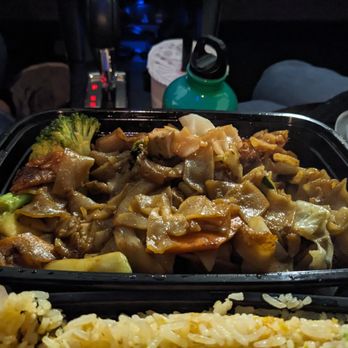 Thaibodia Bistro - Milpitas - Pad see ew with tofu - Thai Near Me - Milpitas, California Thaibodia Bistro - Milpitas - Pad see ew with tofu - Thai Near Me - Milpitas, California