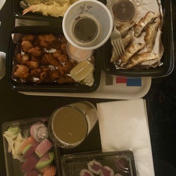 KIYO Arcadia - Rainbow roll, tuna roll, Chicken Karaage, Gyoza, Mixed Tempura - Japanese Near Me - Arcadia, California