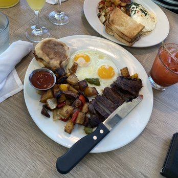 Lighthouse - Steggs, Mimomi's, and the Egg whites :$ - Breakfast & Brunch Near Me - Newport Beach, California
