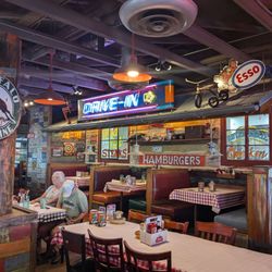 Cody's Original Roadhouse - I like the decor