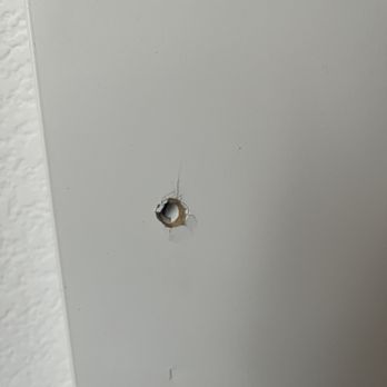Falco Moving - Bed headboard damage - Movers Near Me Falco Moving - Bed headboard damage - Movers Near Me
