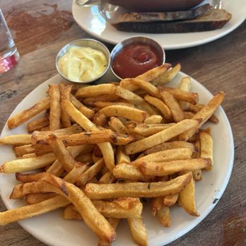 Liberty Bar - Fries - American Near Me - San Antonio, Texas