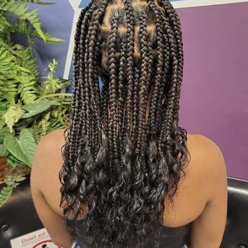 Mimi's Braid Boutique - Knotless Box Braids - Hair Salons Near Me - Long Beach, California