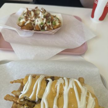 French Fries - MEDIUM ASADA FRIES with nacho cheese - Burgers Near Me - Arroyo Grande, California