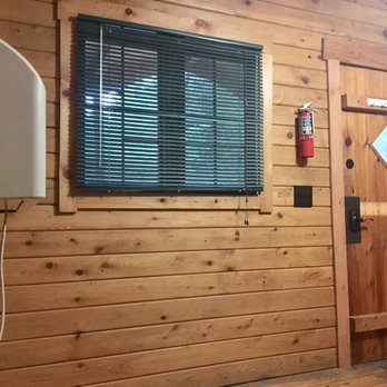 Elk Neck State Park - Roomy. Windows open for ventilation. AC, heater and ceiling fan. - Parks Near Me - North East, Maryland Elk Neck State Park - Roomy. Windows open for ventilation. AC, heater and ceiling fan. - Parks Near Me - North East, Maryland