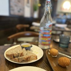 Casa Xabi - Croquetas de txisforra y jamón