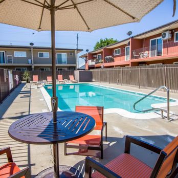 Ella - Pool - Apartments Near Me - Woodland, California Ella - Pool - Apartments Near Me - Woodland, California