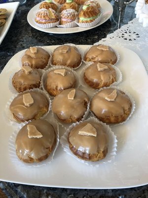 Blue Canary Confections by null