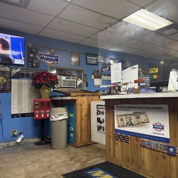 G & R Auto Corp - Auto Repair Near Me - Chicago, Illinois G & R Auto Corp - Auto Repair Near Me - Chicago, Illinois