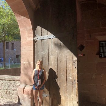 Heidelberg Castle - Huge freaking door - Castles Near Me - Heidelberg, BW Heidelberg Castle - Huge freaking door - Castles Near Me - Heidelberg, BW
