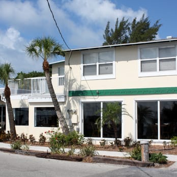 Bridge Tender Inn - Seafood Near Me - Bradenton Beach, Florida