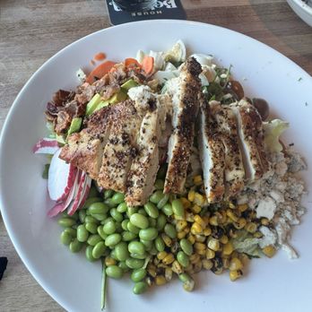 Yard House - Salad - New American Near Me - San Jose, California