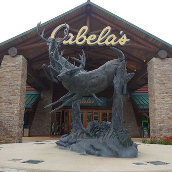 Cabela’s  - Looking at tents - Outdoor Gear Near Me - Hoffman Estates, Illinois