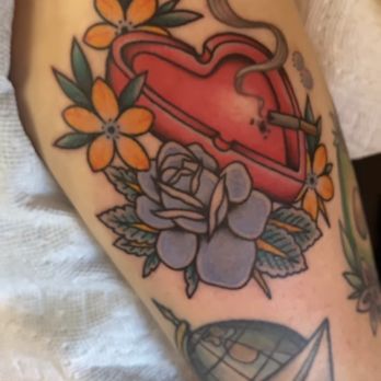 Peekaboo Tattoo - Heart-shaped ash tray by Monika! - Tattoo Near Me - Toronto, Ontario Peekaboo Tattoo - Heart-shaped ash tray by Monika! - Tattoo Near Me - Toronto, Ontario