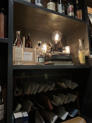 Peter Kern Library by null