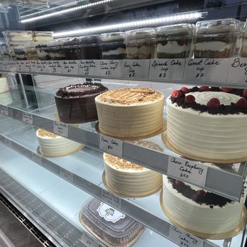 Cake N Bake - Bakeries Near Me - Hermosa Beach, California