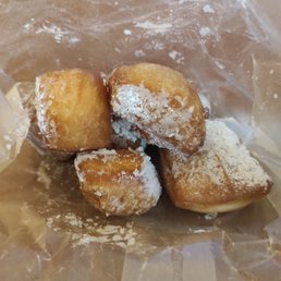 Mini donuts, think they were called sneaky donuts :D Mini donuts, think they were called sneaky donuts :D
