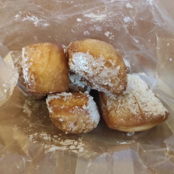 Shelby's Breakfast Spot - Mini donuts, think they were called sneaky donuts :D - Food Trucks Near Me - Hillsboro, Oregon Shelby's Breakfast Spot - Mini donuts, think they were called sneaky donuts :D - Food Trucks Near Me - Hillsboro, Oregon
