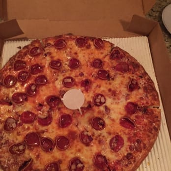 Jet's Pizza - Bold fold, turbo crust, red onion, extra cheese, well done!!! My fav!! - Pizza Near Me - Frisco, Texas