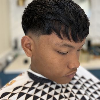 Barber Van Gogh - Barbers Near Me