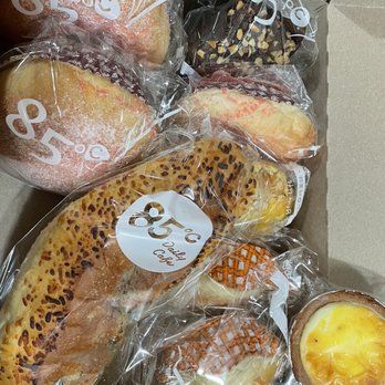 85°C Bakery Cafe-Sherman Oaks - Coffee & Tea Near Me - Sherman Oaks, California 85°C Bakery Cafe-Sherman Oaks - Coffee & Tea Near Me - Sherman Oaks, California