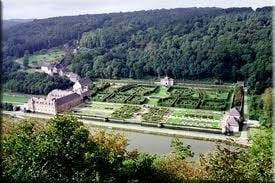 Castle of Freÿr by null