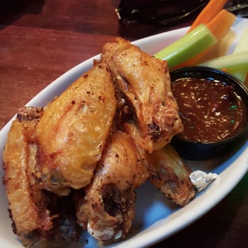 McBob's Pub & Grill - Chicken wings - Sandwiches Near Me - Milwaukee, Wisconsin McBob's Pub & Grill - Chicken wings - Sandwiches Near Me - Milwaukee, Wisconsin