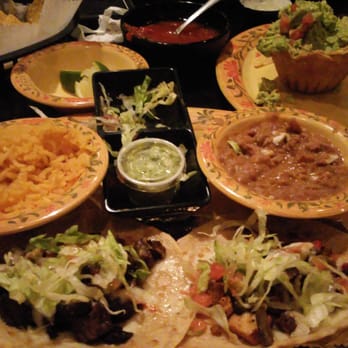 Ruben's Mexican Grill - Guess who's back, back again!!! Me and I had another pleasant evening with my friends. Food and margaritas are great! - Mexican Near Me - Dyer, Indiana