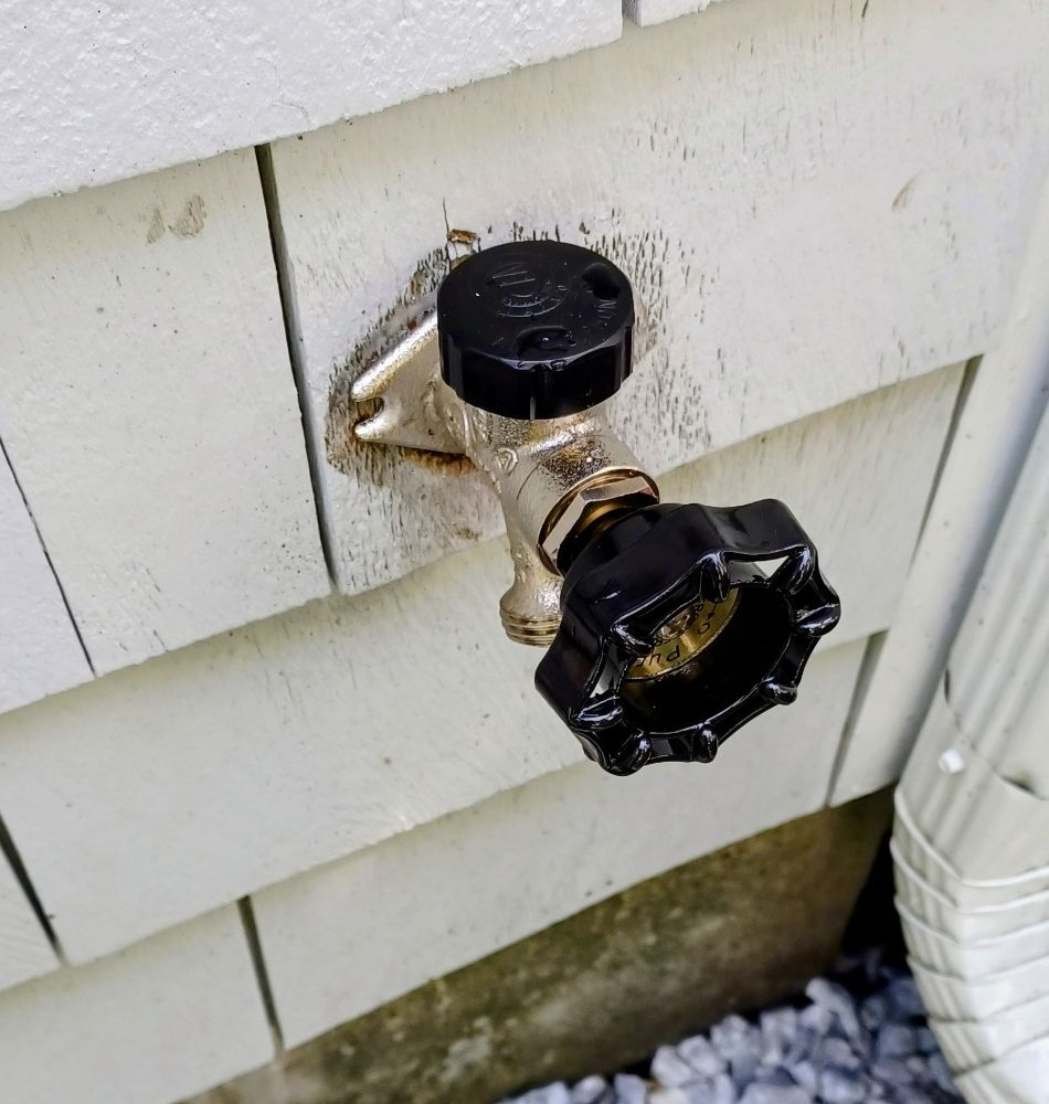 Slide of Pumphery plumbing & Heating